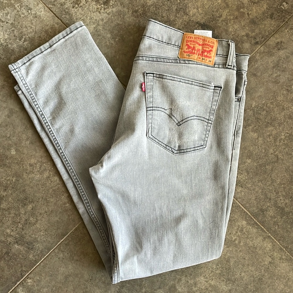 LEVI’S 511 men gray washed/distressed Jean